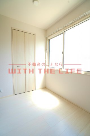 その他部屋・スペース　使い勝手のいい寝室です