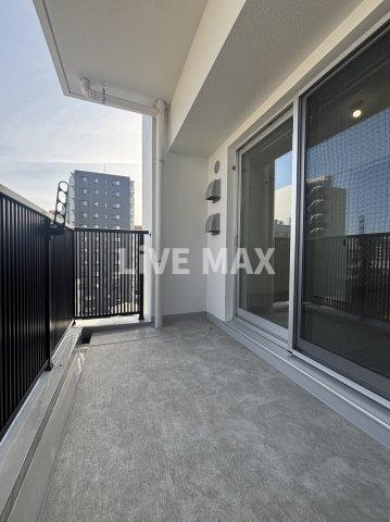 バルコニー　同間取り別部屋参考。