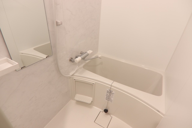 バス・シャワールーム　※別室の参考写真の為、現況優先です。