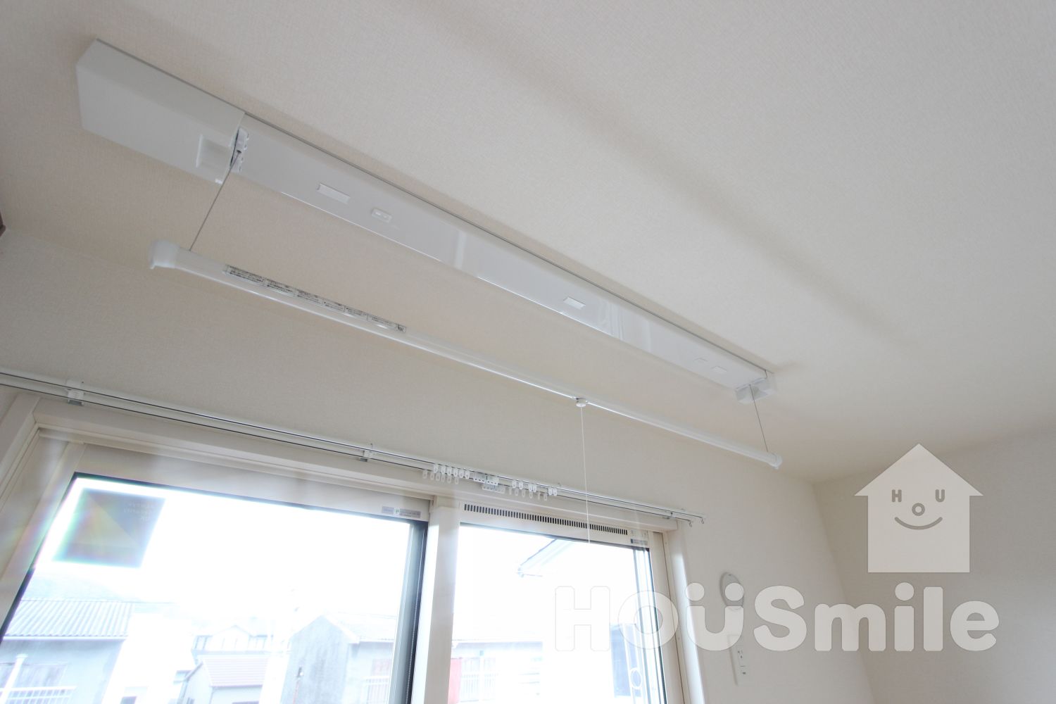 その他設備　室内物干し