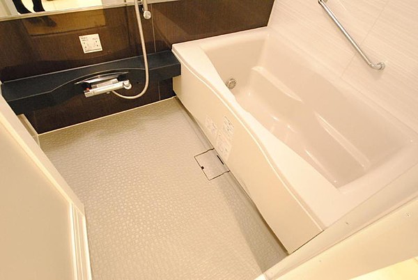 バス・シャワールーム　きれいなお風呂です
