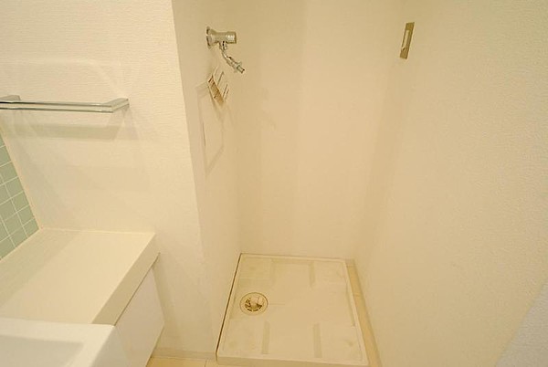 洗面設備　広い洗面スペース