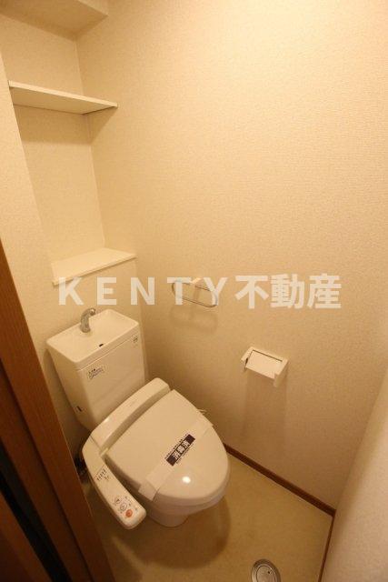 トイレ　落ち着いたトイレです