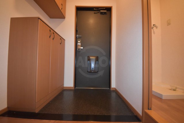 玄関　ユートピア　玄関