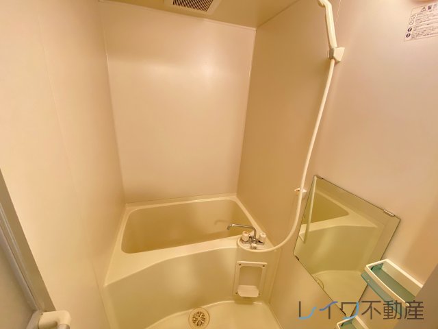 バス・シャワールーム　日々の疲れを癒すお風呂付です