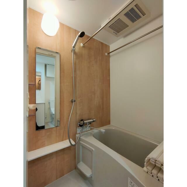 バス・シャワールーム　※他号室参考写真使用※