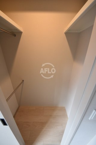 収納　アーバネックス大阪城北　ウォークインクローゼット