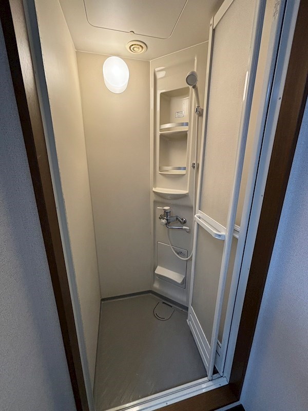 バス・シャワールーム　シャワールーム付き