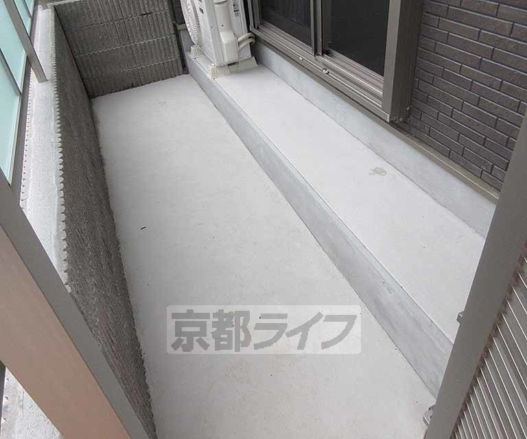 バルコニー　勝手口付き～～！