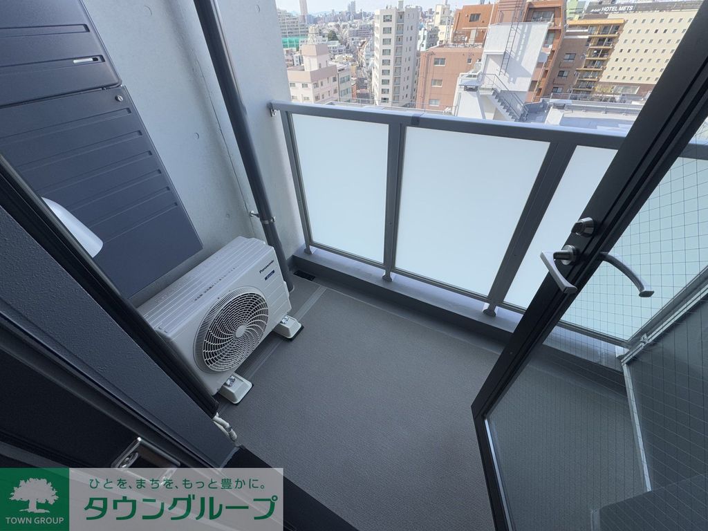 バルコニー　バルコニー