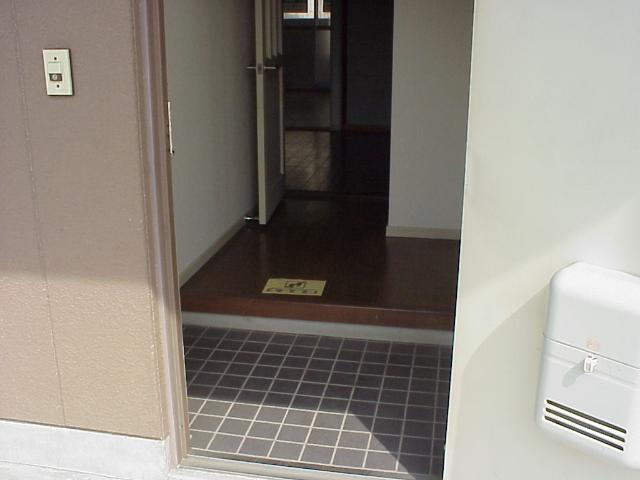 玄関　玄関（イメージ）