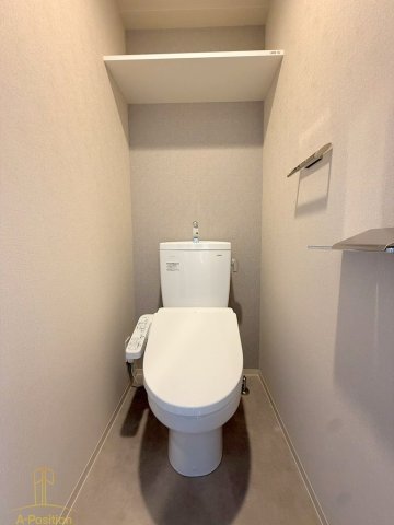 トイレ　リヴェント難波ウエスト