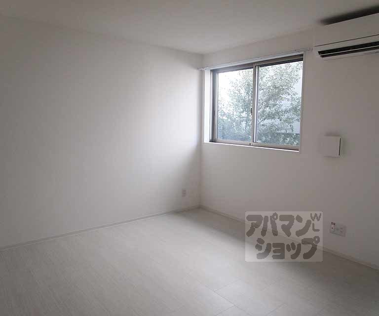 居室・リビング　２０１号室の写真です。