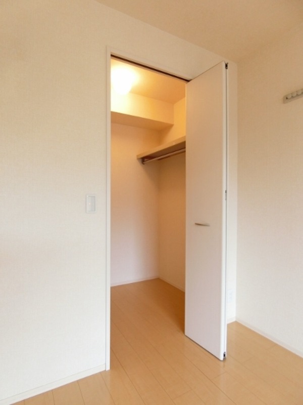 収納　図面と現状に相違がある場合には現状を優先