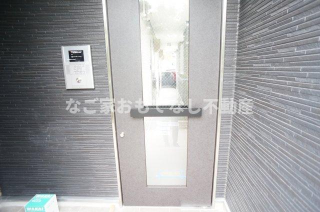 エントランス　リブリ・BJウイング