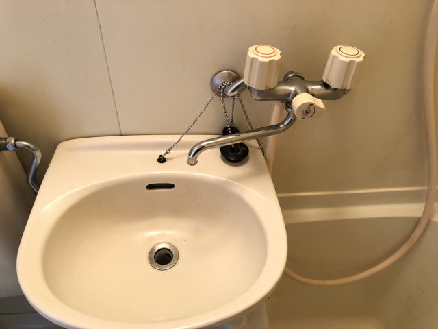 洗面設備　同仕様