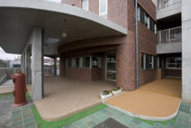 幼稚園・保育園　きし保育園（幼稚園・保育園）まで377m