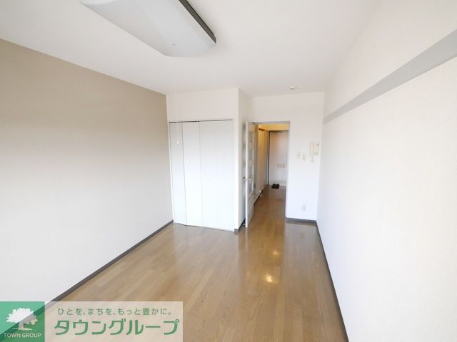 居室・リビング　★タウンハウジング鷺沼店まで→ＴＥＬ0448706656★