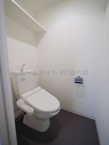 トイレ　ソレイユ真田山