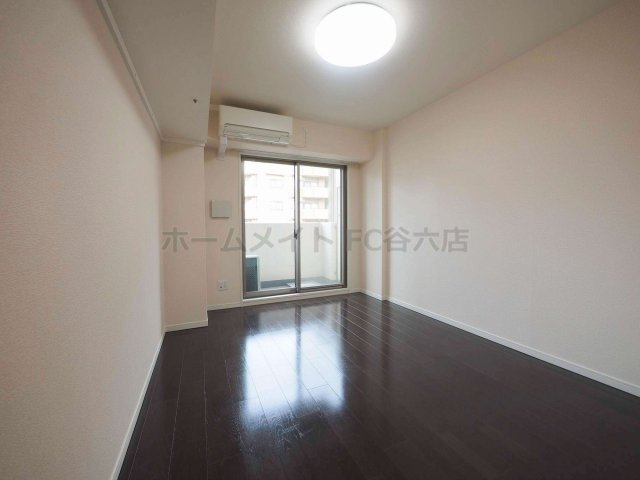 居室・リビング　ソレイユ真田山