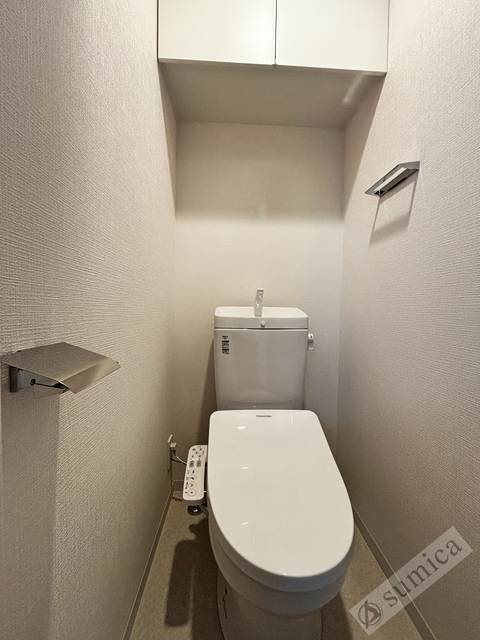 トイレ　温水洗浄便座付き♪♪