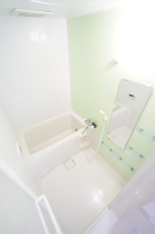 バス・シャワールーム　※同タイプの写真です。