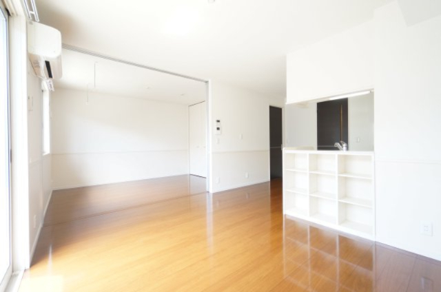 居室・リビング　※同タイプの写真です。