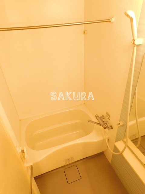 バス・シャワールーム　日々の疲れを癒すお風呂です♪