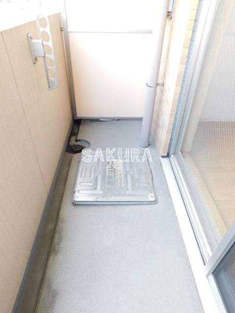 バルコニー　暖かな日差しのふりそそぐバルコニー♪