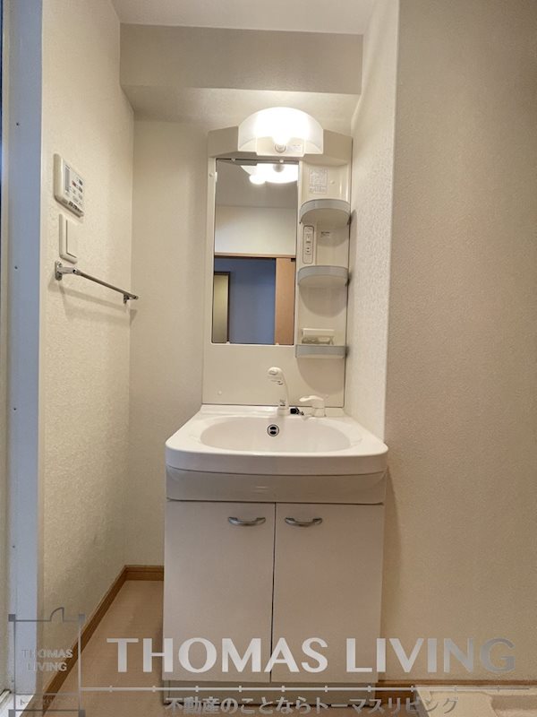 洗面設備　※別号室の参考写真になります。