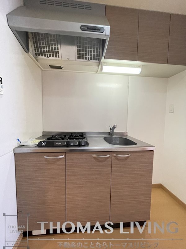 キッチン　※別号室の参考写真になります。