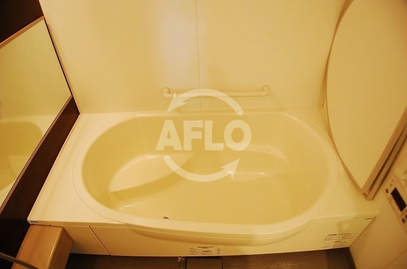 バス・シャワールーム　ラ・ヴィータ日本橋　浴室