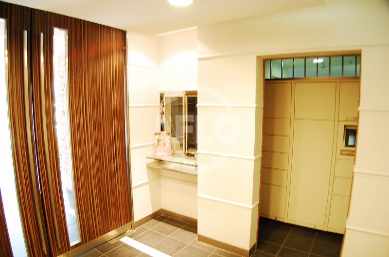 ロビー　ラ・ヴィータ日本橋　ロビー