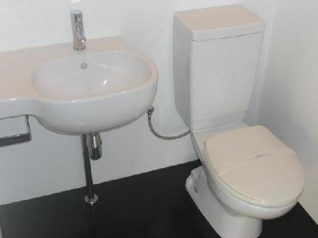 トイレ　バス・トイレ別