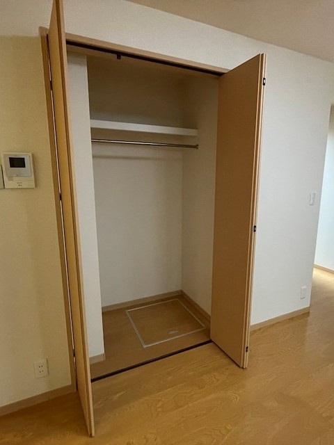 収納　クローゼット