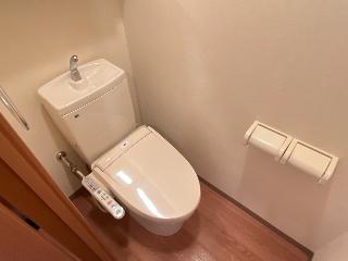 トイレ　シャワー付トイレ（イメージ）