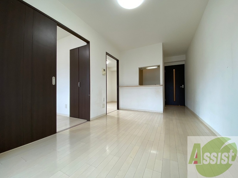 居室・リビング　広くてキレイなＬＤＫが広がっていて、充実した生活が送れそう。