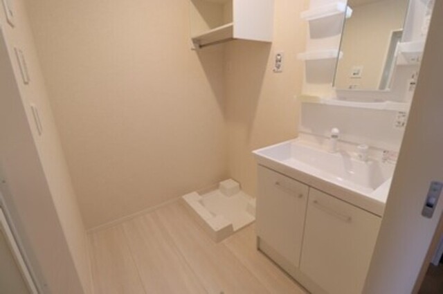 洗面設備　洗面化粧台