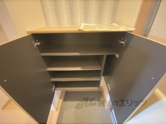 収納　下駄箱