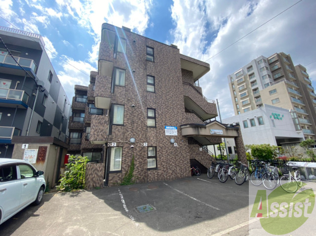 建物外観　札幌市北区北１６条西「港プロシード１６」