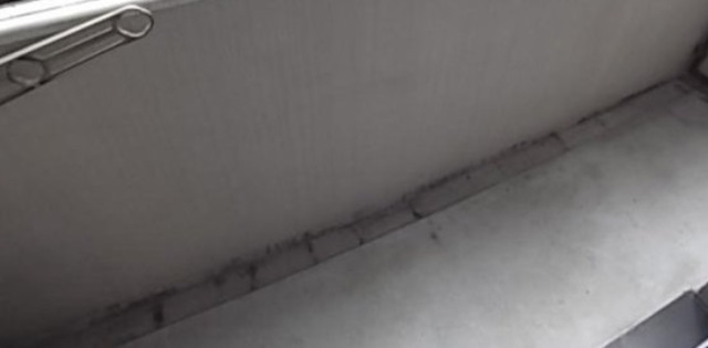 バルコニー　バルコニーあります