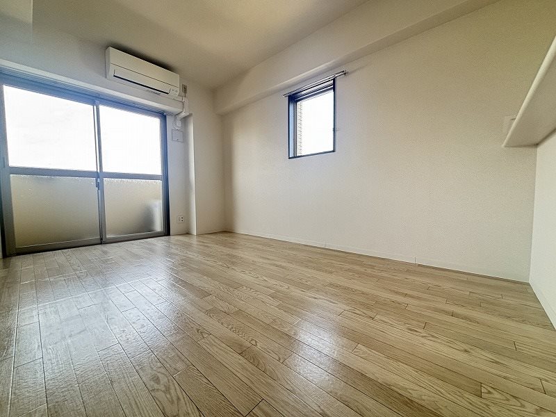 居室・リビング　※掲載情報と物件の現況が異なる場合、現況を優先するものとしま