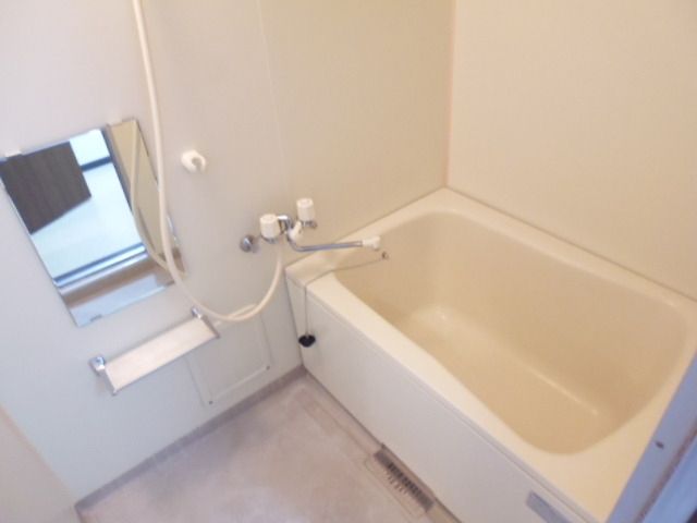 バス・シャワールーム　★見学希望等はタウンハウジング湘南台店までお気軽に♪★