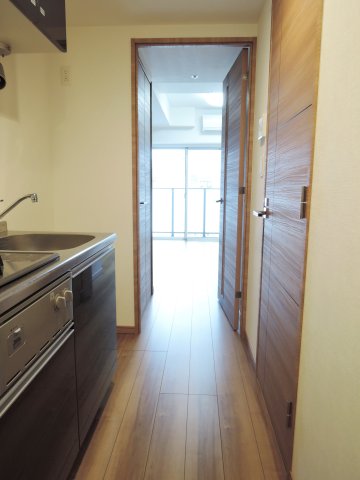 その他　室内エアコン付き♪