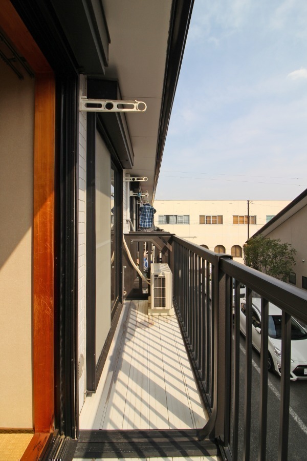 バルコニー　ベランダ