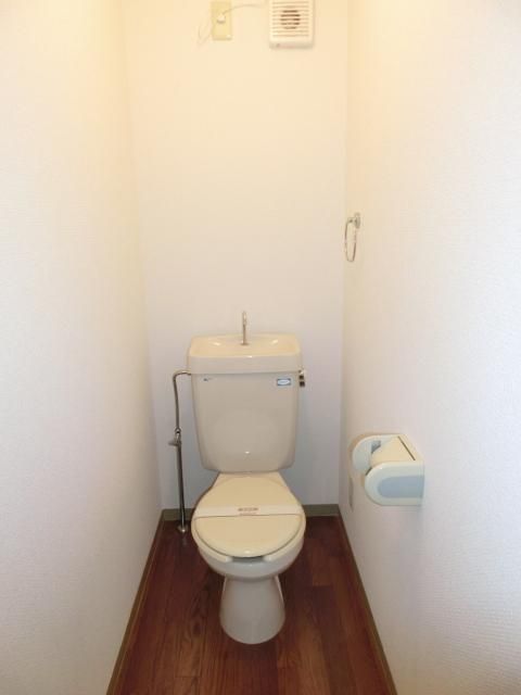 トイレ　嬉しいバストイレ別です