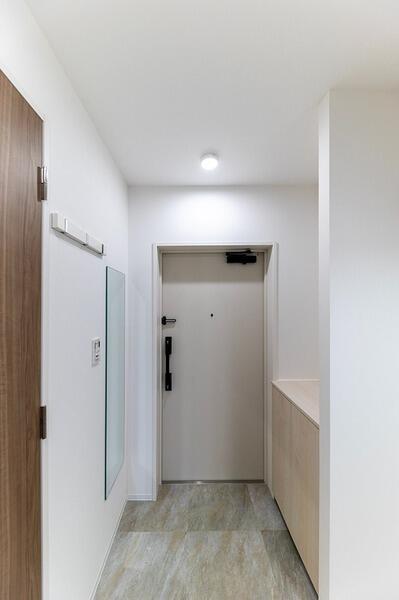 玄関　別部屋参考写真です。?