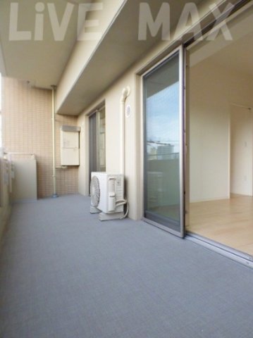 バルコニー　※同シリーズ参考写真※