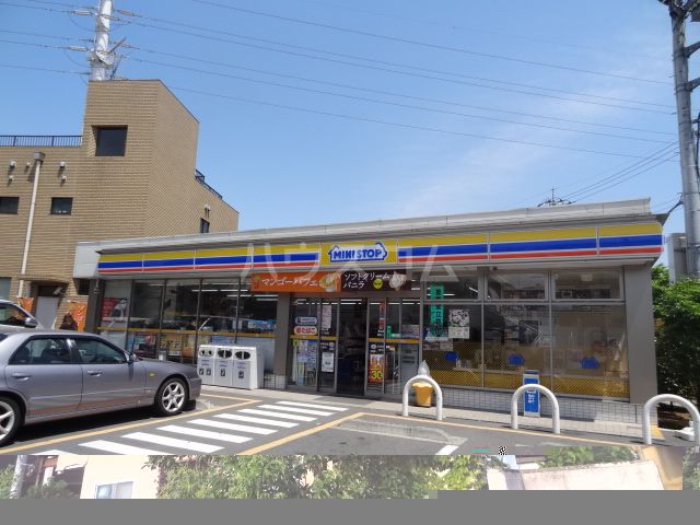 コンビニ　ミニストップ 東和２丁目店（コンビニ）まで406m