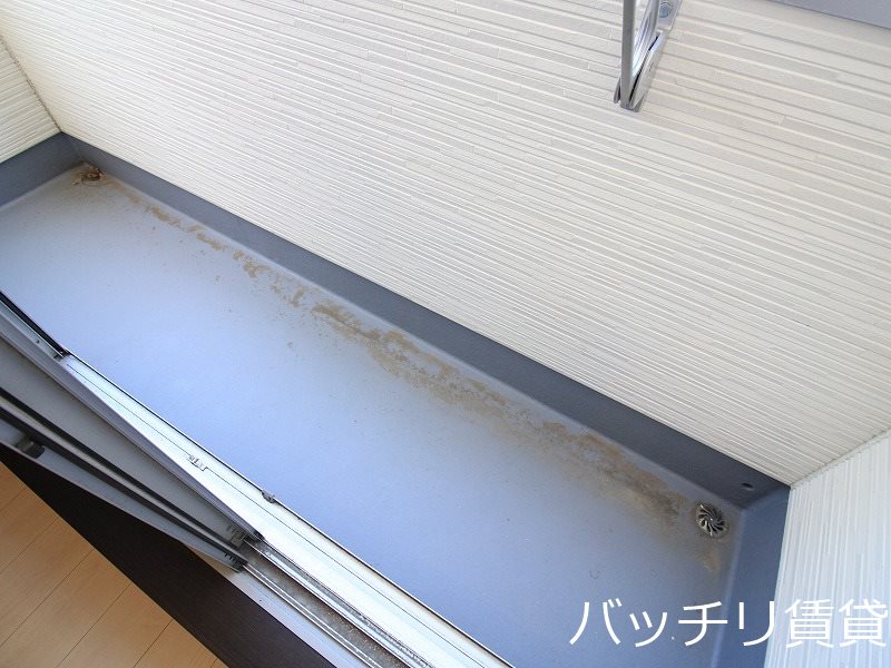 バルコニー　画像はイメージの為、色や間取りが若干異なりますが、現況を優先